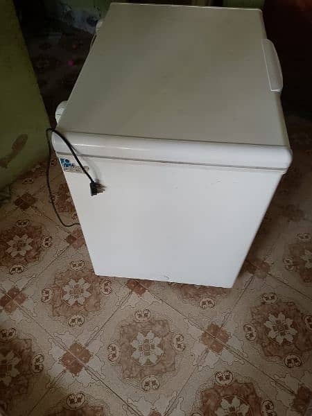 hier freezer ready for urgent sell 5