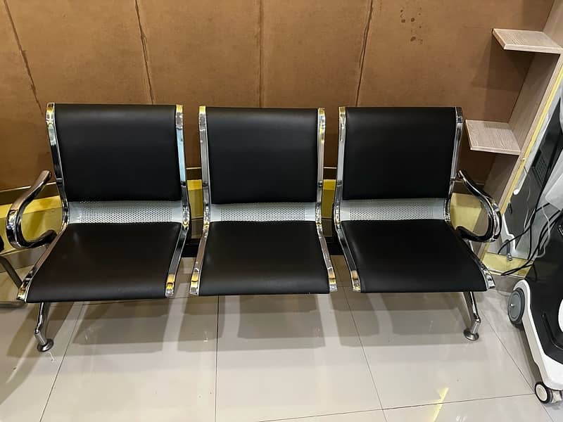 used but in good condition bench chairs 0