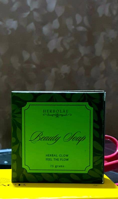 HERBOLAE BEAUTY SOAP 2