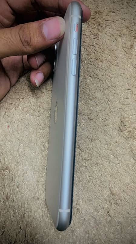 IPhone 11 non pta 2