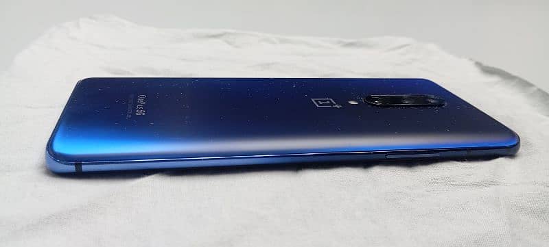 one plus 7 pro 5 G 9