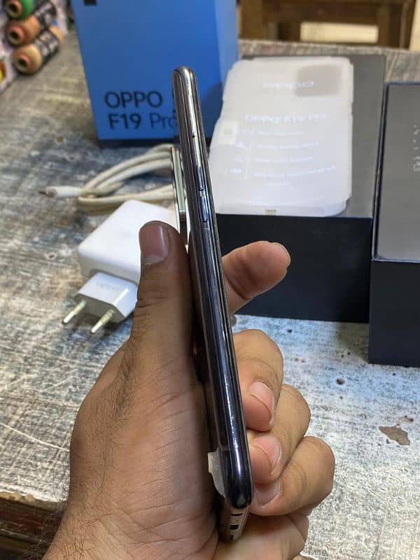 oppo F19 pro awesome condition complete box 1