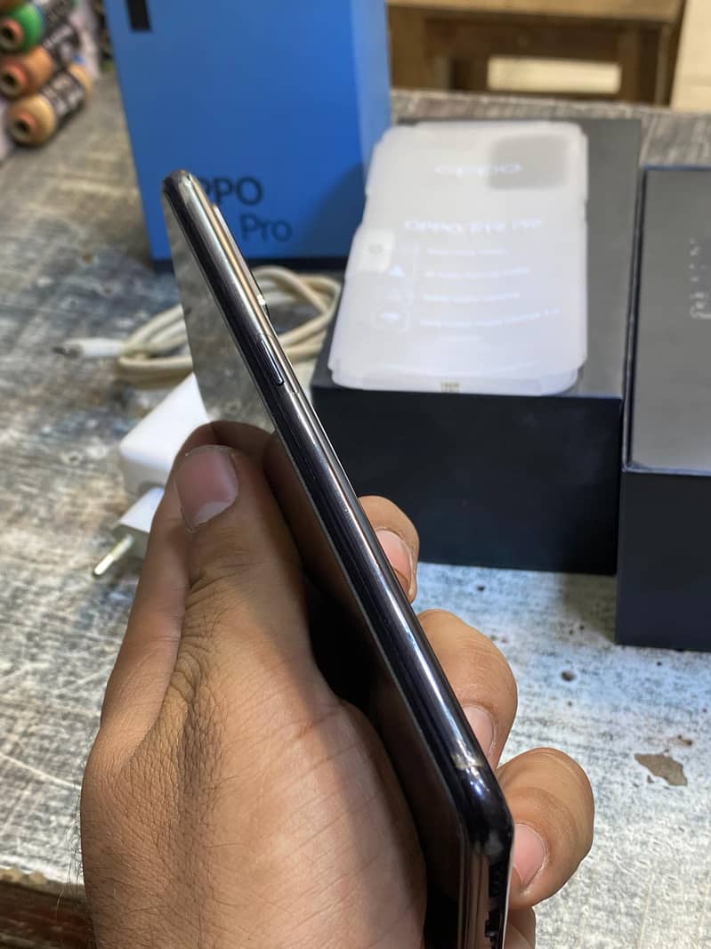 oppo F19 pro awesome condition complete box 2