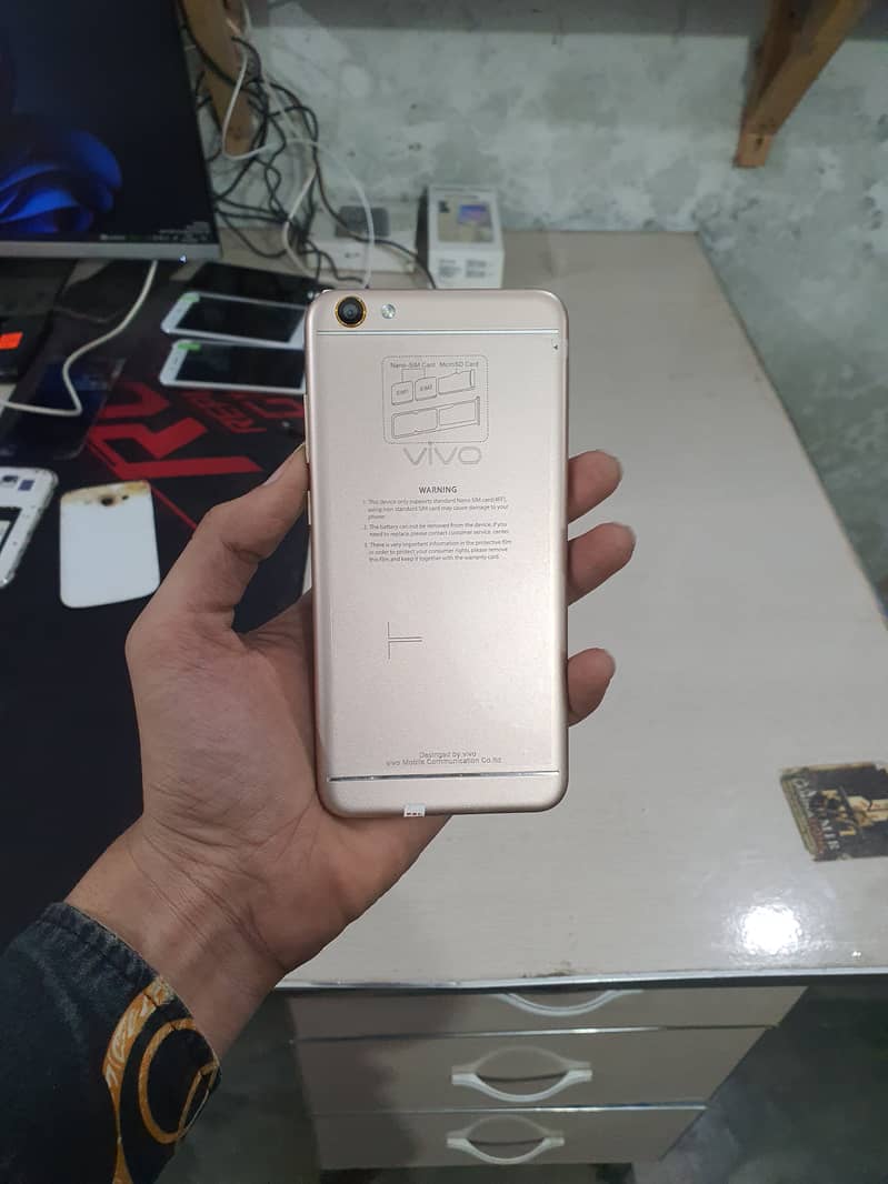 Vivo Y66 4gb 64gb All ok hai 0