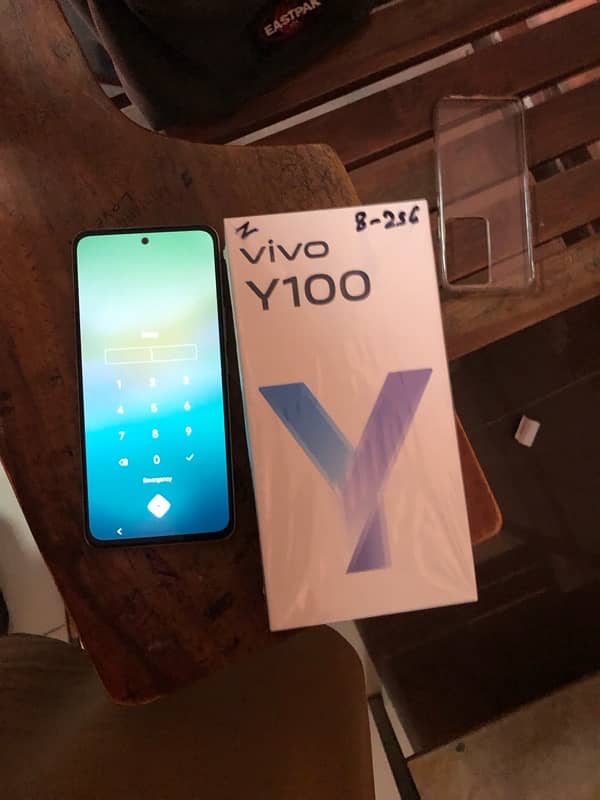 vivi y100 BRAND NEW 8