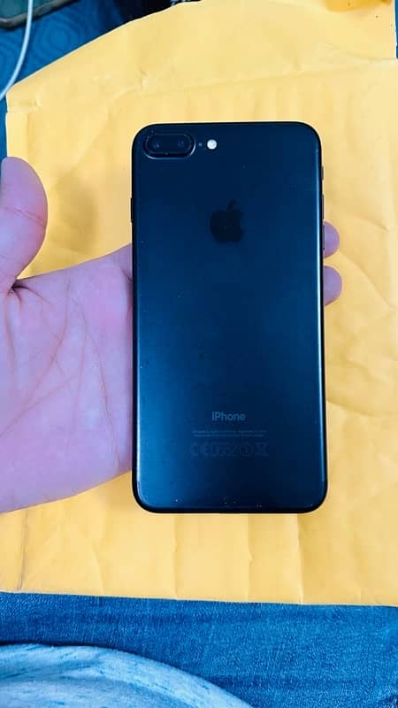 iPhone 7plus 32GB PTA approved 1