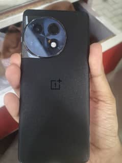 oneplus 11 r 5g 16 256 10/10 not a singl scratch