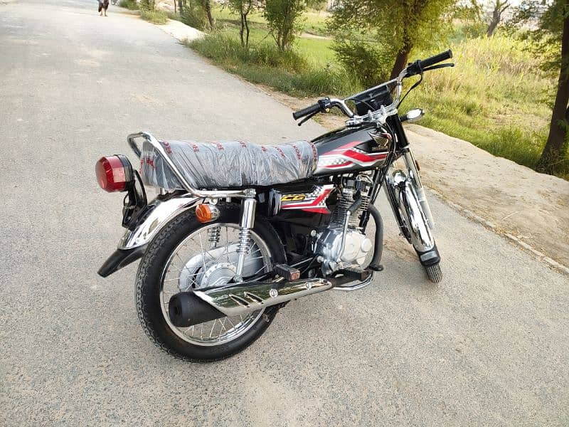 Honda CG 125 2024 6