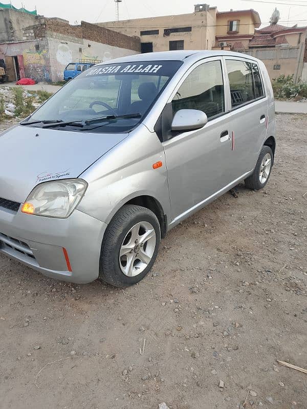 Daihatsu Mira 2005 1