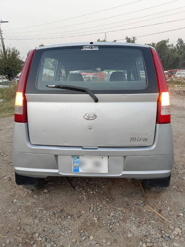 Daihatsu Mira 2005 3