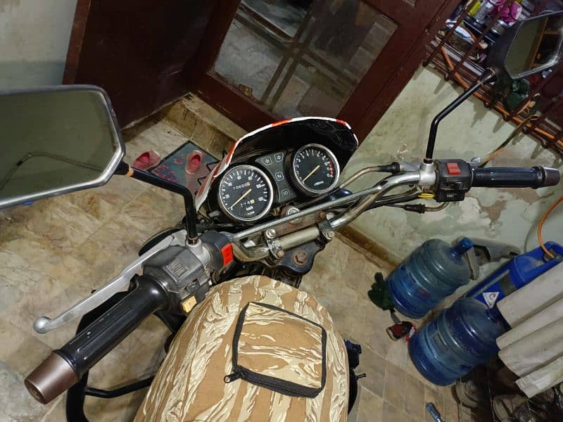 Suzuki gs 150 6