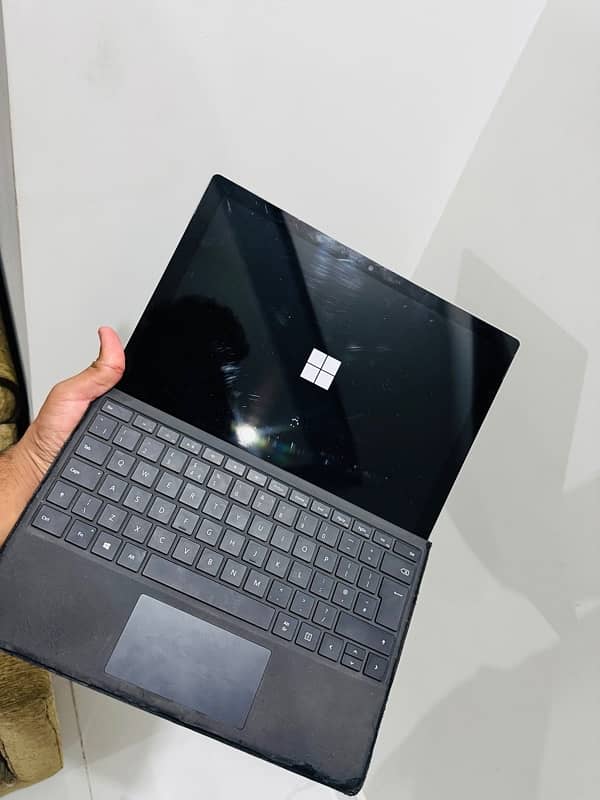 Microsoft Surface Pro 7 2