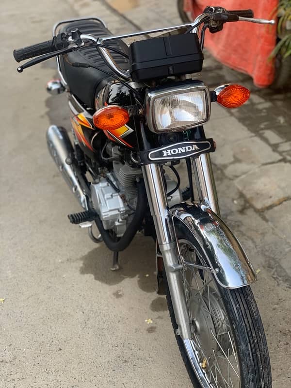 honda cg 125 2021 year karachi num 1