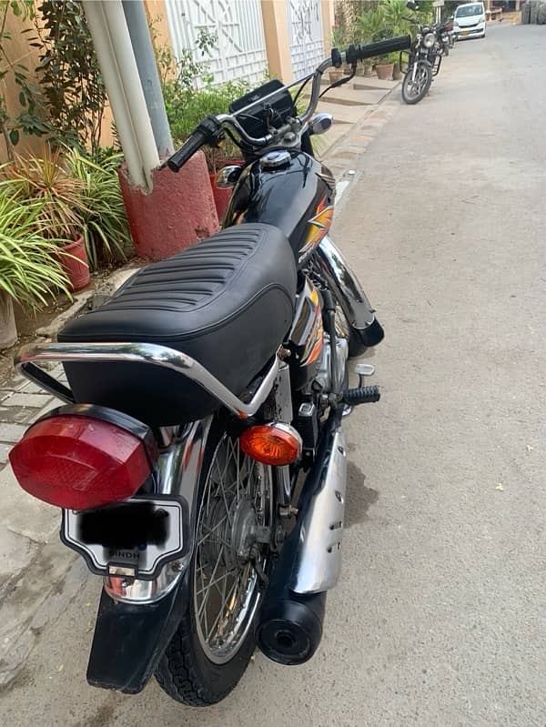 honda cg 125 2021 year karachi num 3