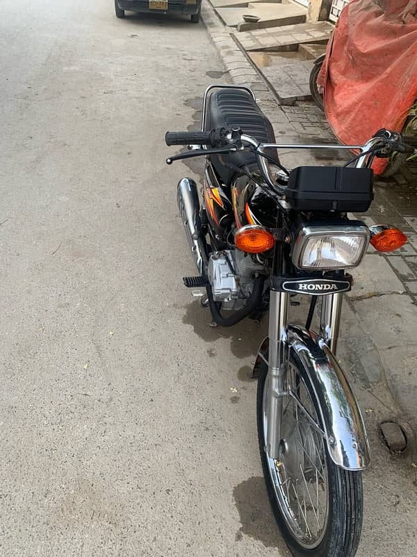 honda cg 125 2021 year karachi num 5