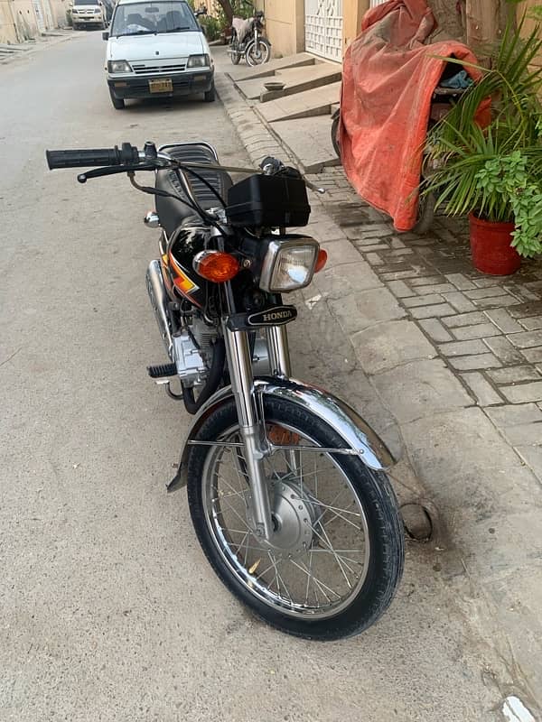 honda cg 125 2021 year karachi num 7