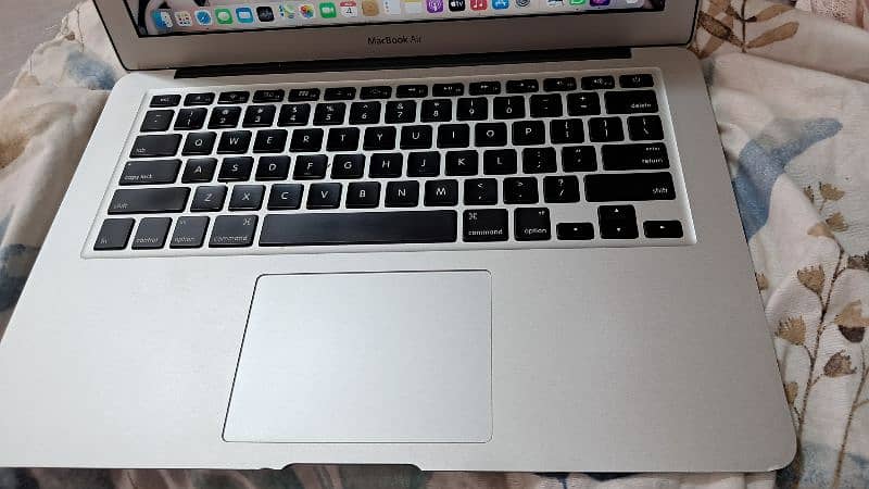 Macbook air 1