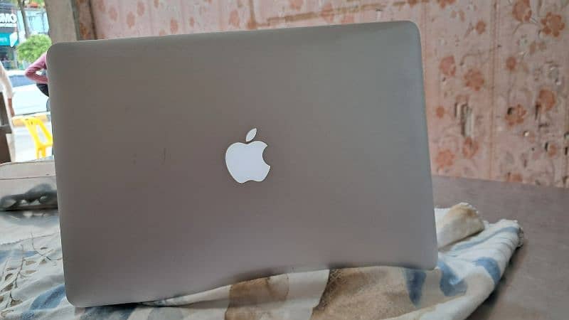 Macbook air 2