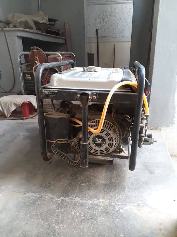 2.5 KVA GENERATOR IN GOOD CONDITION 5