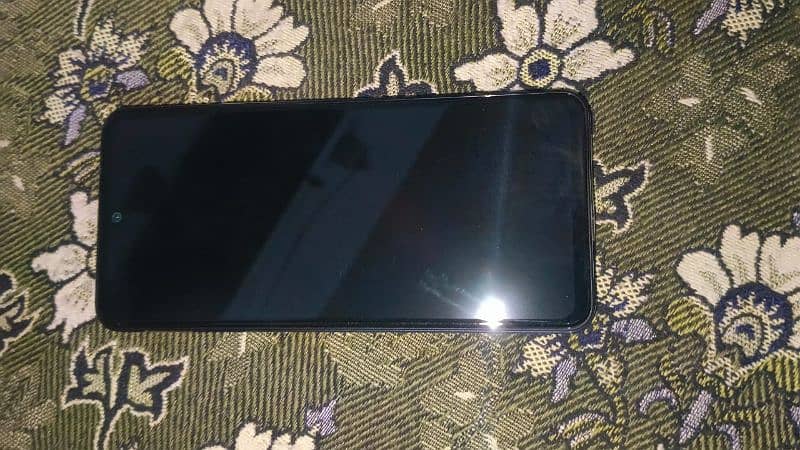 vivo y100  8+8/ 256gb 2