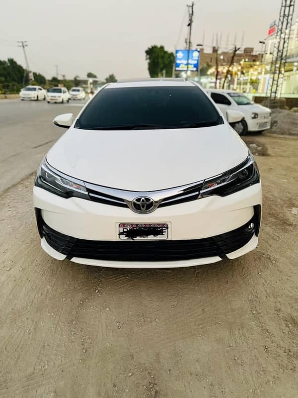 Toyota Altis Grande 2018 0