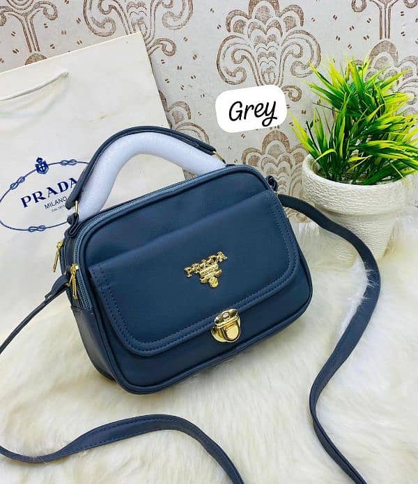 women beautiful bag 0