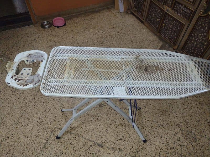 iron stand 10/9 Big size and length white color 3