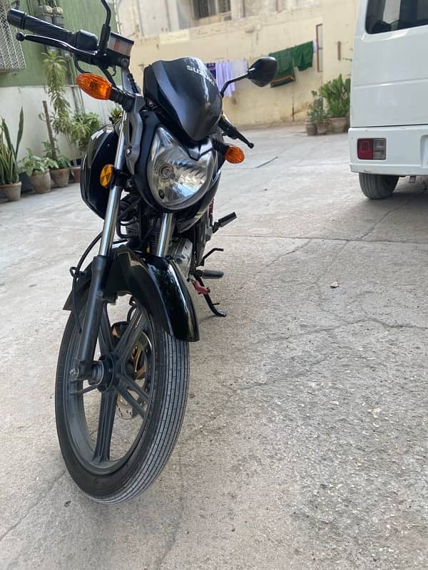 Well-Maintained Suzuki GSX 125 for Sale 1