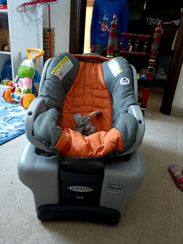 Brand new double stroller and a baby car seat 6