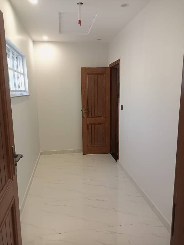 5 Marla Brand New Luxury House Available For Rent In Shershah Block Bahria Town Lahore 10