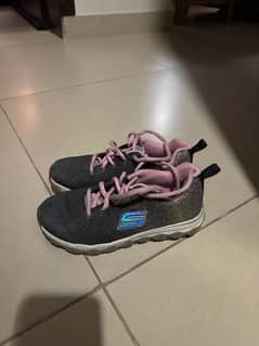 Sketchers joggers