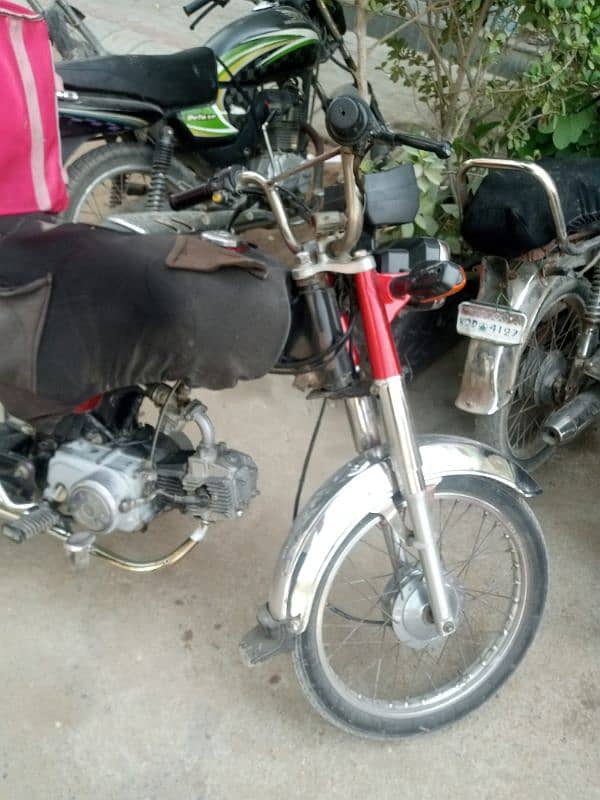 bike 70 Cc ha mujy sell karni hai 0