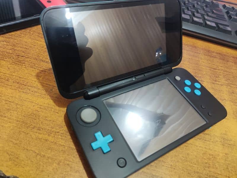 Nintendo 2DSXL Modded - 32GB Card 13