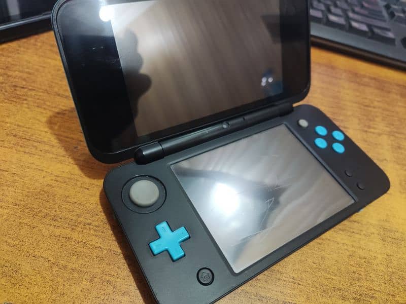 Nintendo 2DSXL Modded - 32GB Card 14