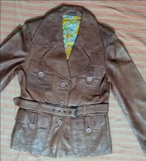 leather jackets in lot quantity 4