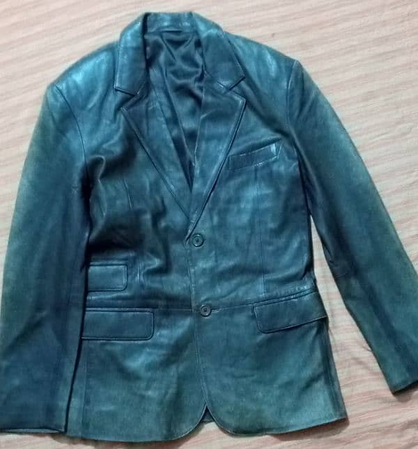 leather jackets in lot quantity 9