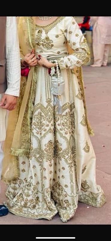 Once used bridal lehnga and maxi 3