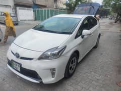 Toyota Prius 2012