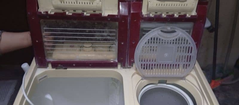 Toyo washing machine 3