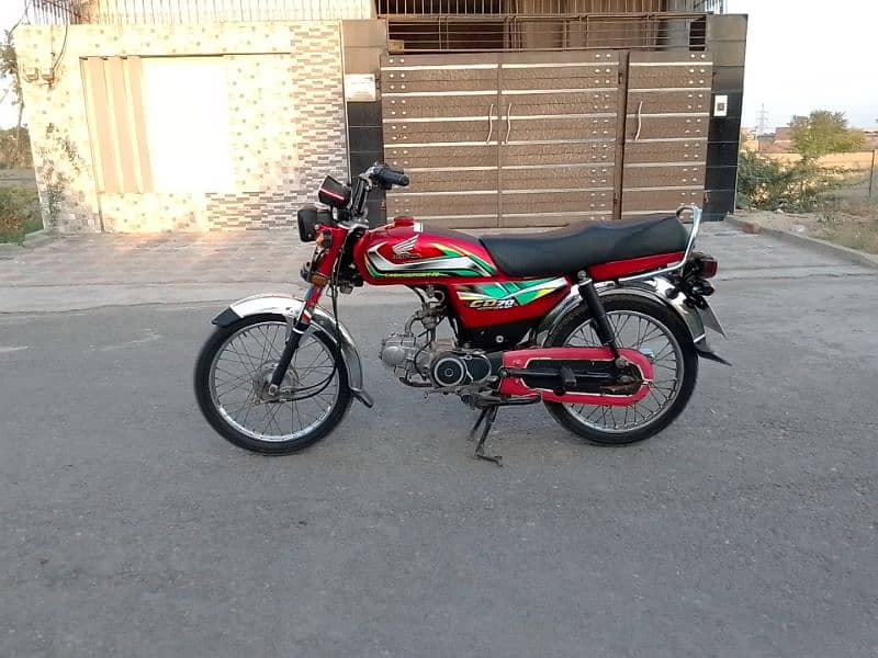 Honda CD 70 2021/22 03127915119 7