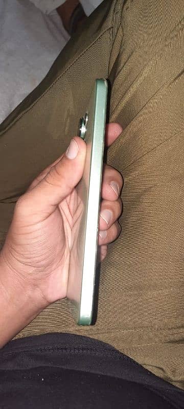 Xiaomi Redmi Note 13  8GB Ram 128GB Rom   10/10 condition 7