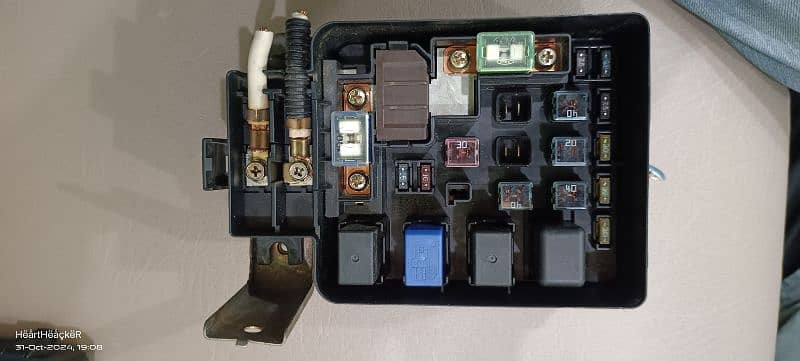 Fuse Box 95-96 model 4