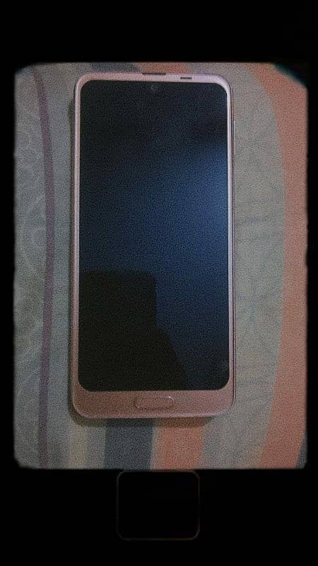 Aquos R2 best condition 4