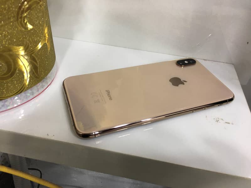 iPhone XS Max - 512GB Gold, PTA Approved, Dual SIM, Water Pack 3