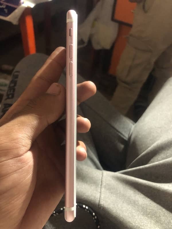 I Phone  7 Plus Rose GOLD 0