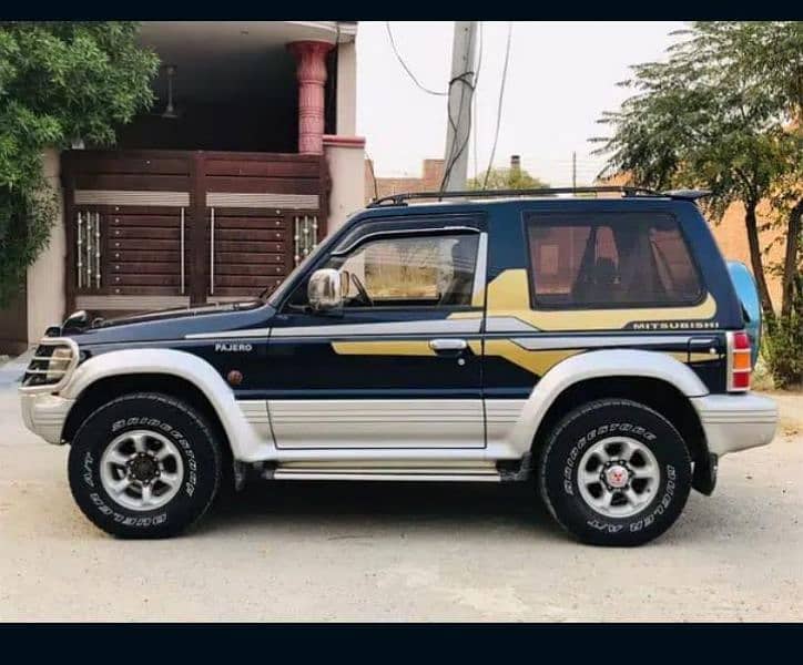 Mitsubishi Pajero 1993 0