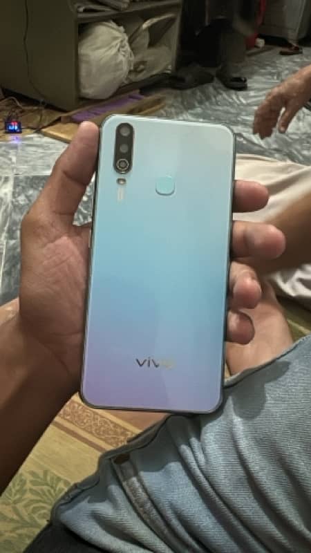 Vivo y17 box charger available 0