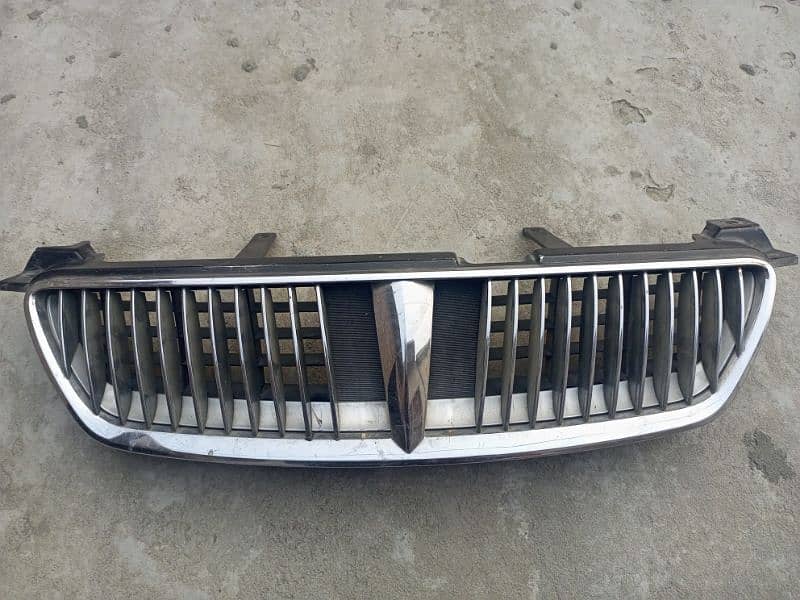 Nissan Sunny Front Grill 0