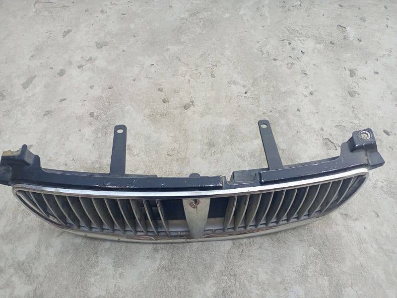 Nissan Sunny Front Grill 2