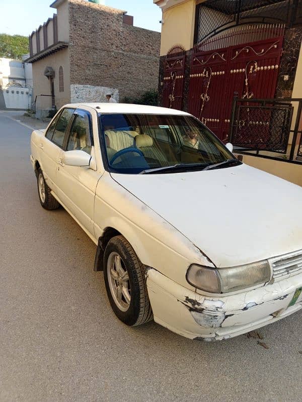 Nissan Sunny 1993 6